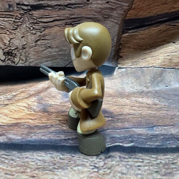 Funko Mystery Mini: Firefly Malcolm Reynolds Sci-Fi Series 1 w/ Shotgun Figure - Picture 4 of 6